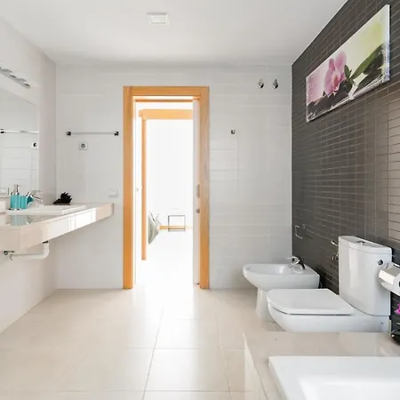 Tranquil Modern With Private Salt-water Pool Villa *